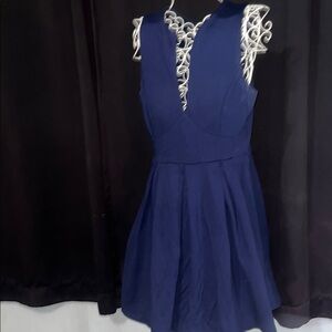 Navy Blue Deep V Pleated Short Dress Size Large